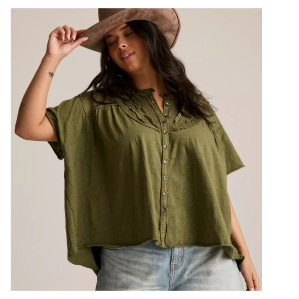 Torrid Festi Green Doleman Sleeve Cropped Boho Blouse 5x NWT